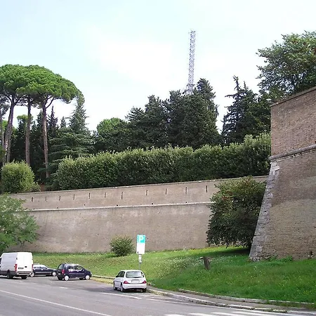 Maison Nicolo V Rom